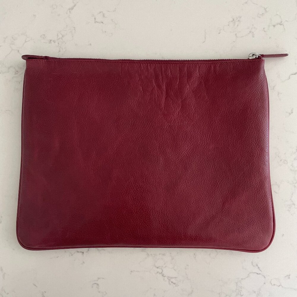 Cole Haan Zip Top Gen Leather Pouch Clutch Silver Tone Metal Hardware Burgundy